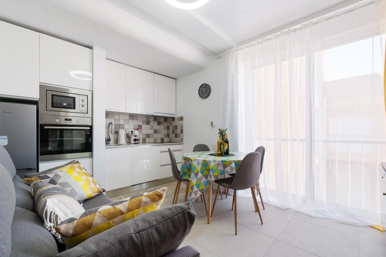 Amarillo Soleado Apartment Torrevieja Exterior foto